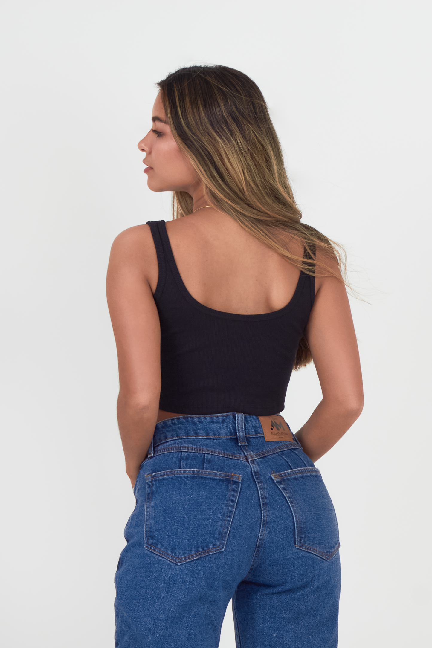 Crop top básico con cremallera