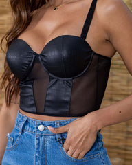 Vista previa del color NEGRO del producto Crop top en cuerina y transparencias.