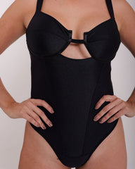 Vista previa del color NEGRO del producto Body Sleek con Escote