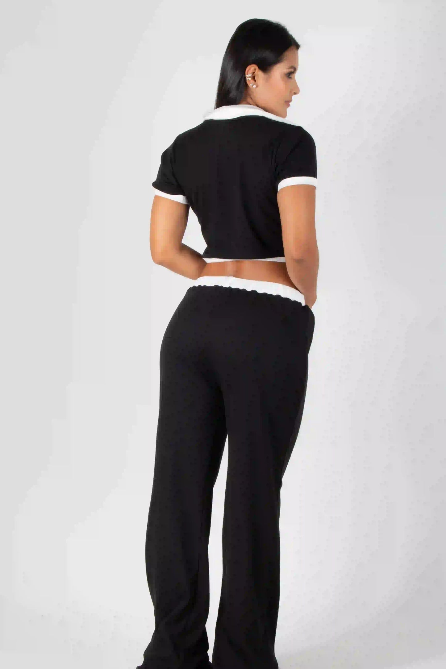 Set Camisa Manga Corta con Pantalón de Elongación