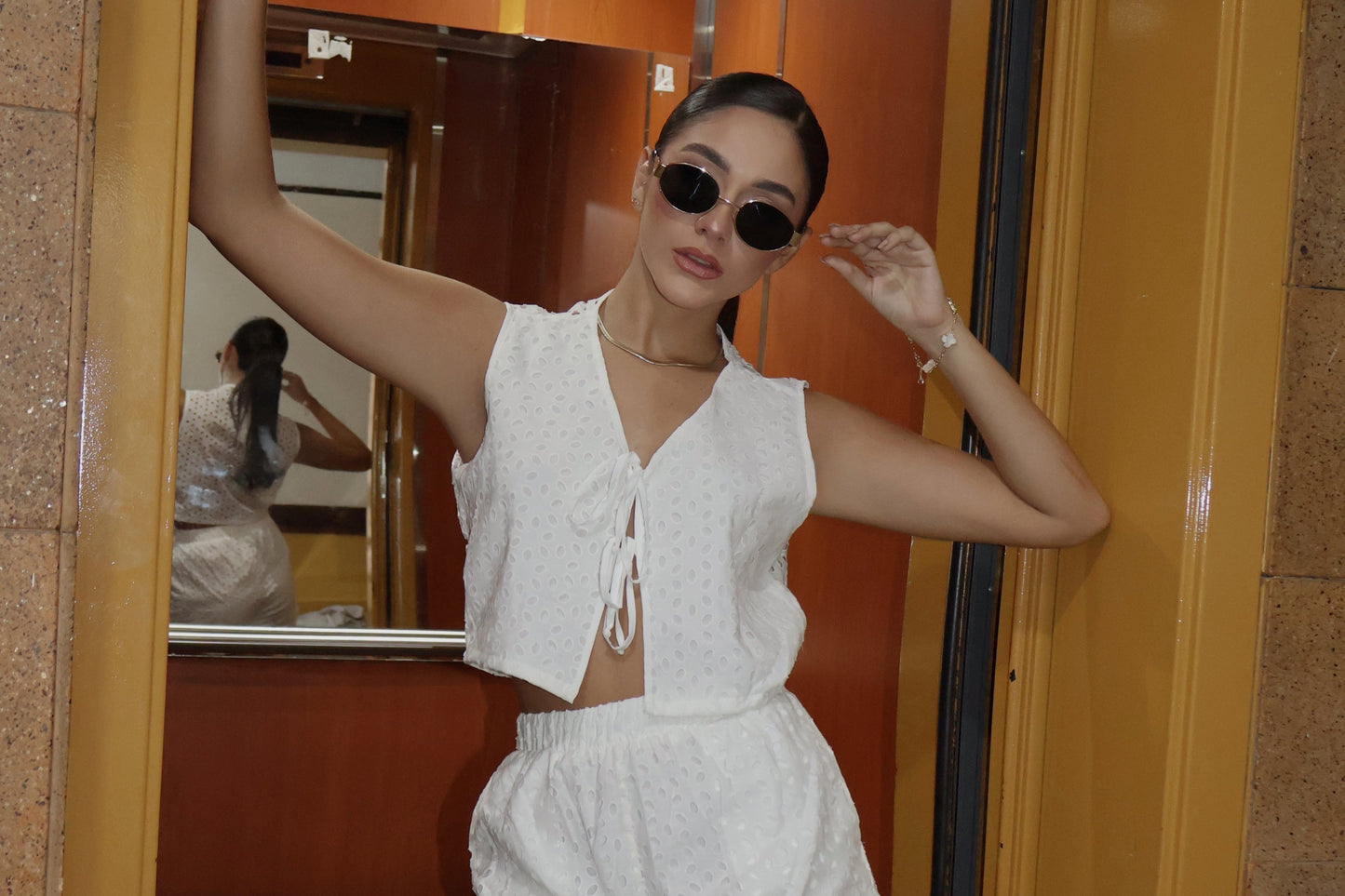 SET BLANCO EN HOJALILLO