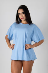 CAMISETA OVERSIZE CON ESCOTE POSTERIOR EN CORAZÓN