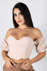 BLUSA TIPO CORSET STRAPLESS CON COPAS