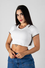 CAMISETA CROP TOP TIPO POLO