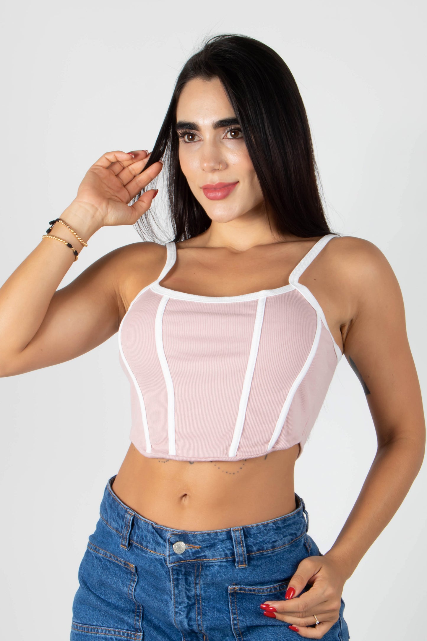 CROP TOP TIPO CORSET CON LINEAS DE DECORACION