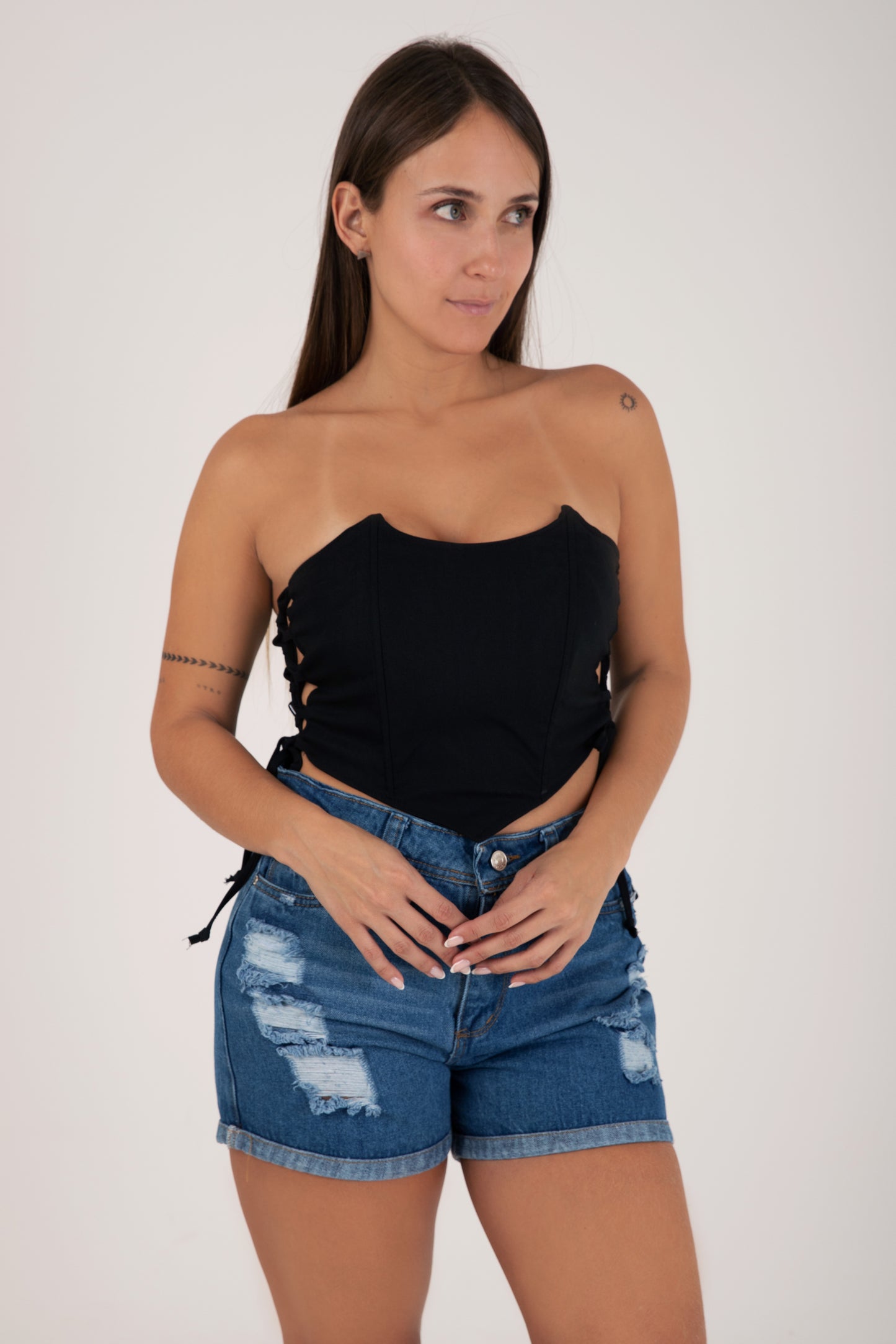 Top Elara