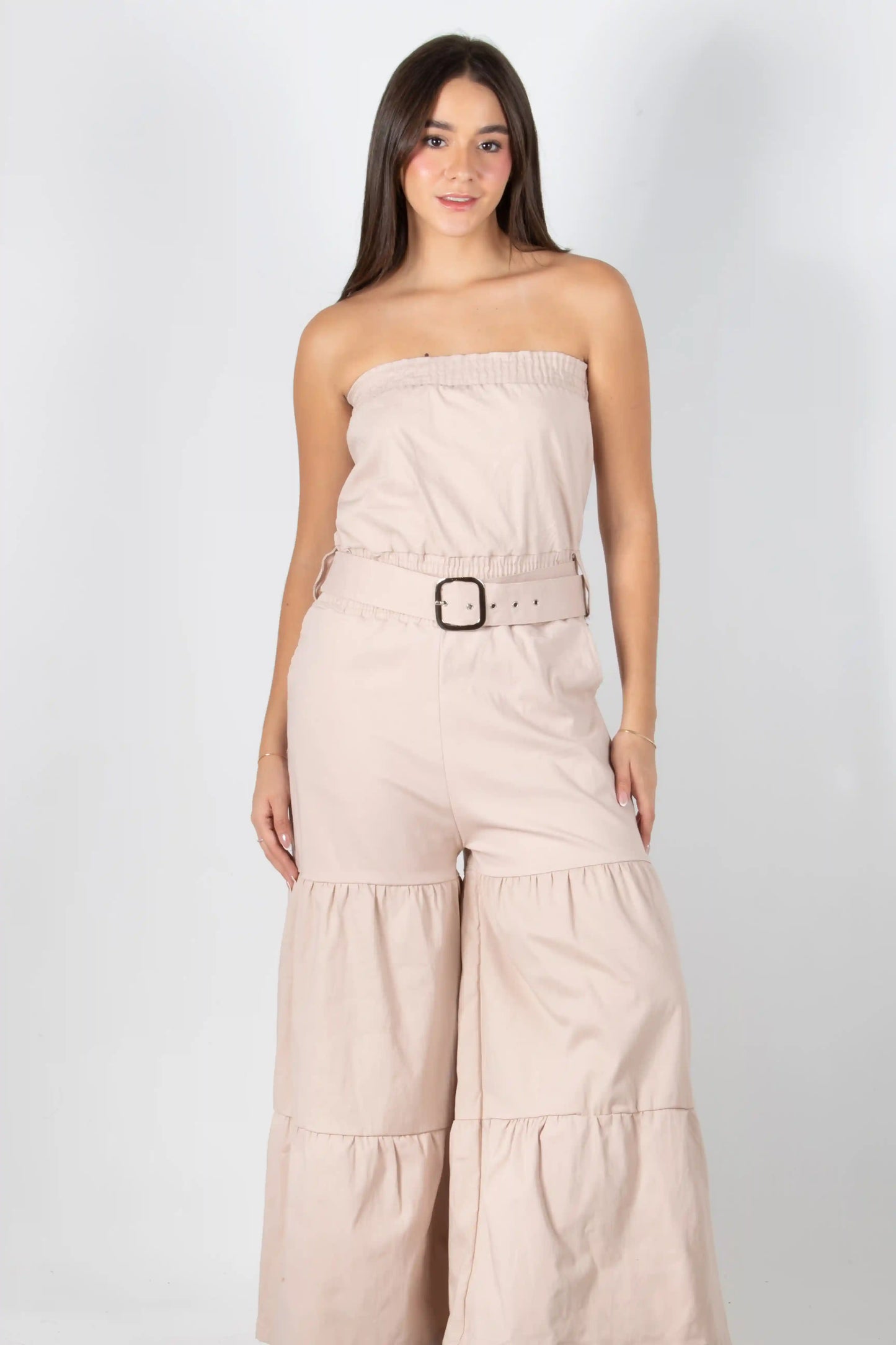 ENTERIZO STRAPLESS CON ELONGACIONES Y CORREA DE AJUSTE