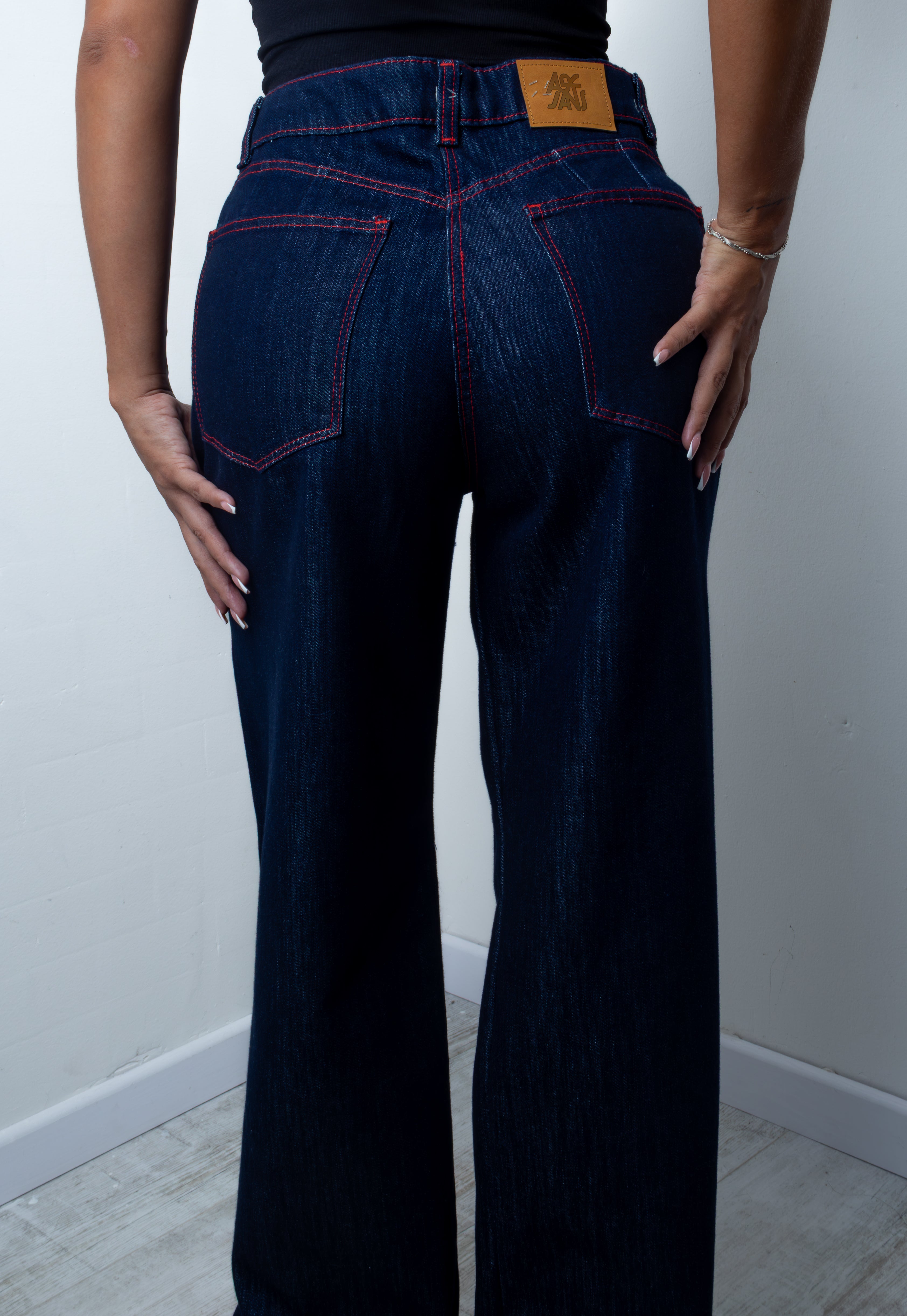 Jean Sabrina