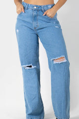 JEAN EN DENIM CON DESGASTES