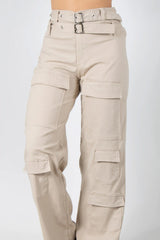 PANTALON TIPO CARGO CON DOBLE CORREA DE AJUSTE