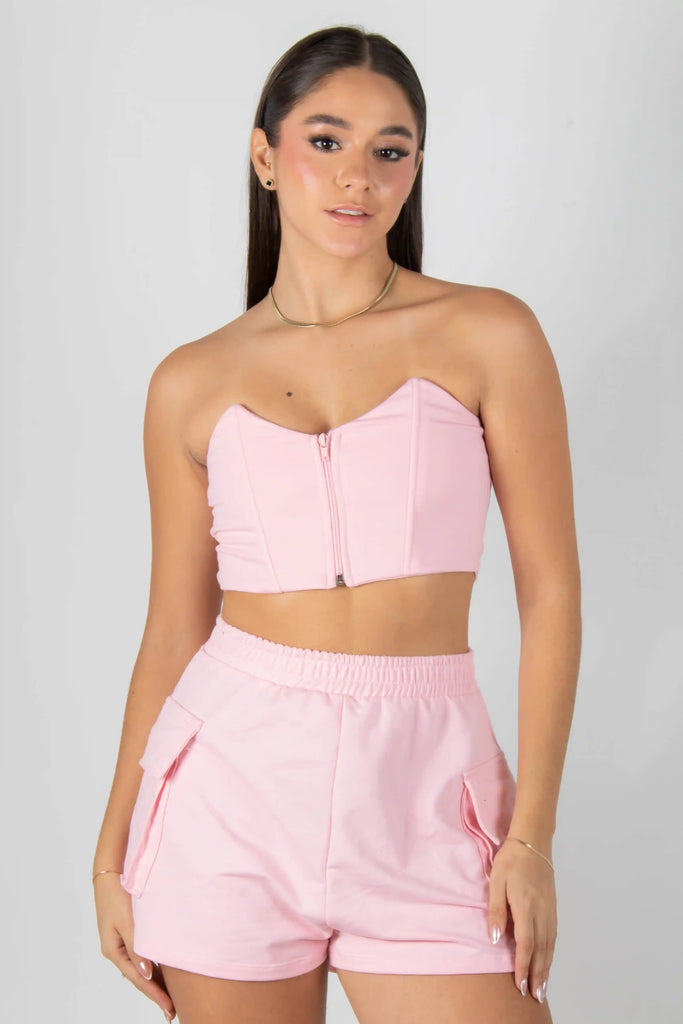 Set Top Strapless con Cremallera y Short Cargo