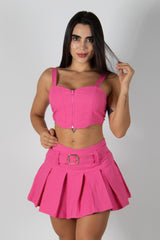 CONJUNTO DE FALDA PLISADA Y CROPTOP CON CREMALLERA FRONTAL