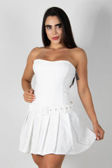 VESTIDO STRAPLESS CON FALDA PLIZADA