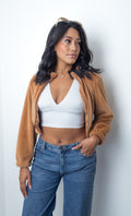 *Chaqueta Naia camel de peluche para mujer con cierre frontal y diseño corto*